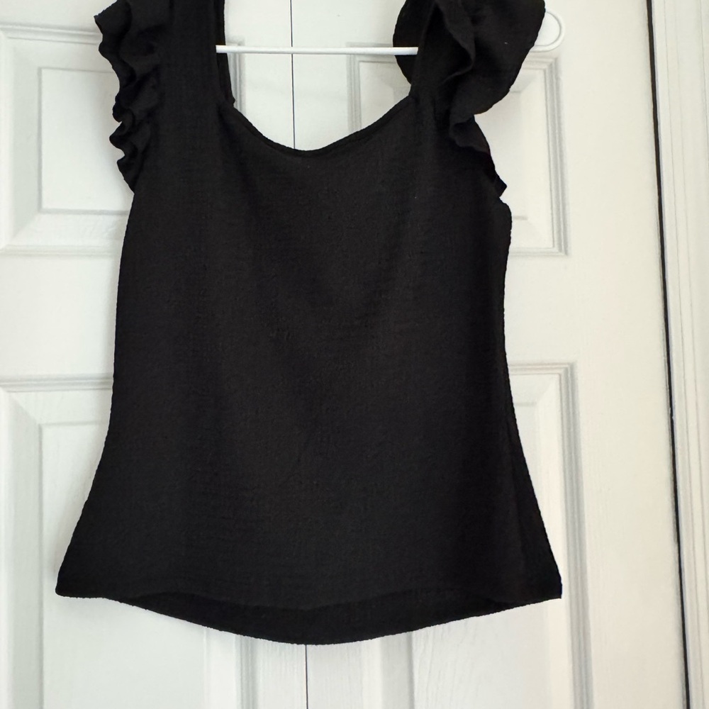 SHEIN Black Ruffle Sleeve Blouse